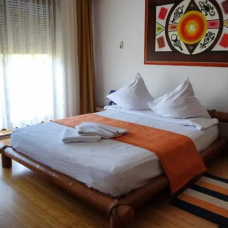 Ξενοδοχείο με διαμερίσματα Club Neptun