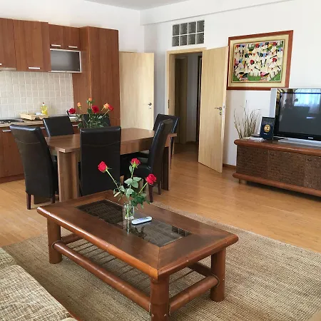 Hotel de apartamente Club 4*